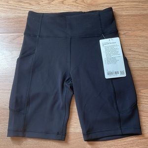 Lululemon Invigorate HR Shorts 8”